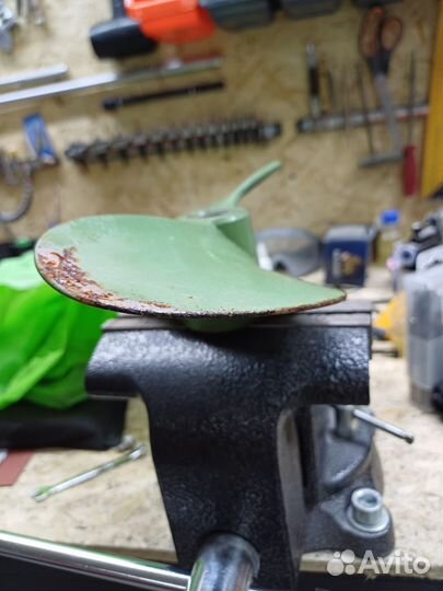 Гребной винт Полк