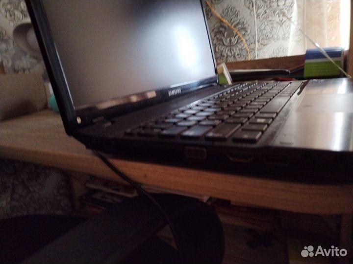 Ноутбук samsung