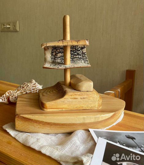 Корабль игрушка деревянный