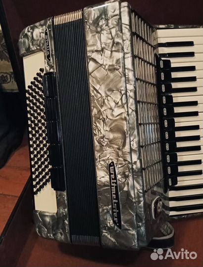 Аккордеон weltmeister stella