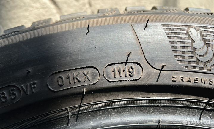 Michelin X-Ice North 4 225/50 R18