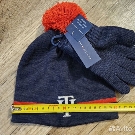 Шапка+перчатки Tommy Hilfiger оригинал