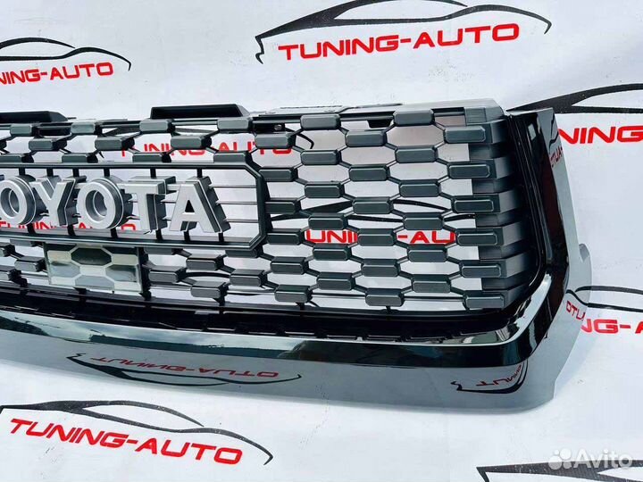 Решетка радиатора Toyota Tundra F3457