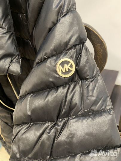 Пуховик женский Michael Kors