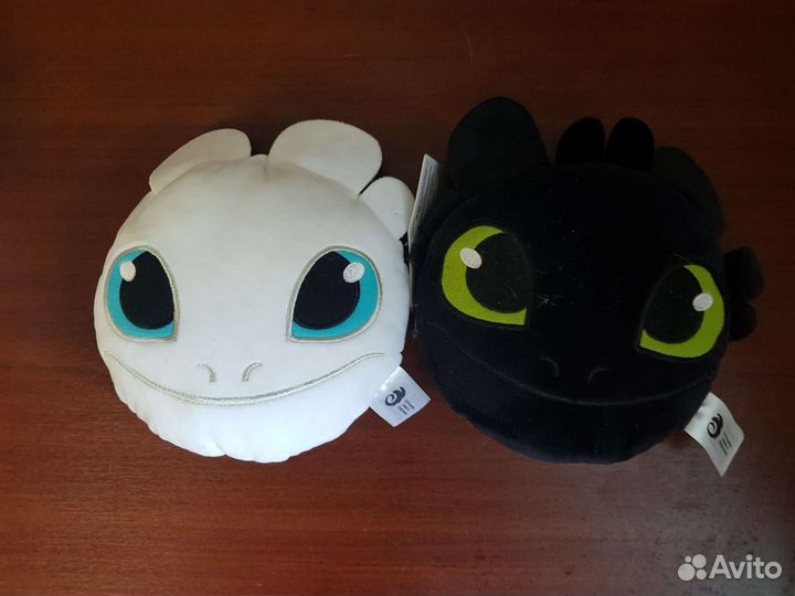 Мягкие игрушки Беззубик и Фурия