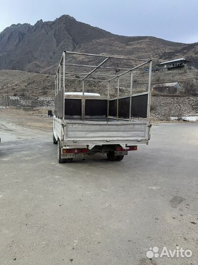 ГАЗ ГАЗель 33023 2.3 МТ, 2005, 208 394 км