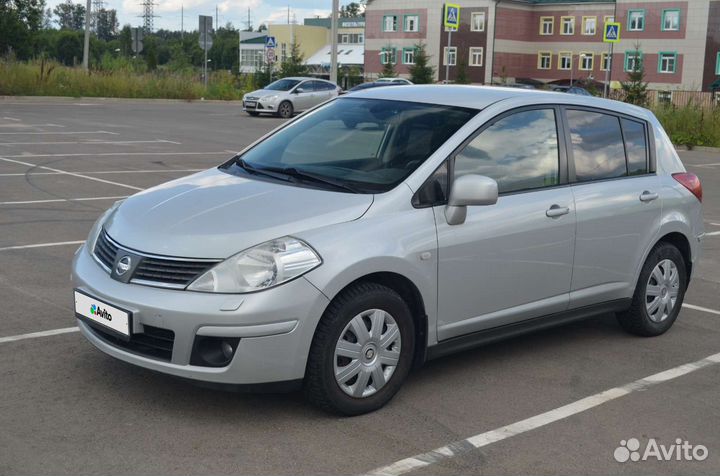 Nissan Tiida 1.6 AT, 2008, 111 000 км