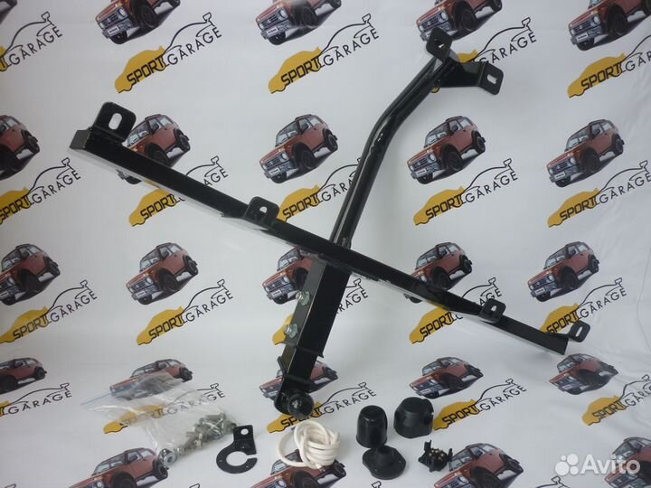 Фаркоп со съемным шаром Нива Шевроле