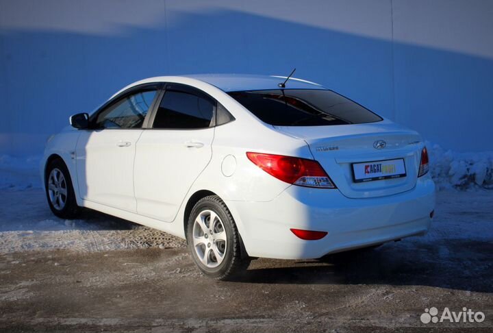 Hyundai Solaris 1.6 AT, 2013, 154 432 км