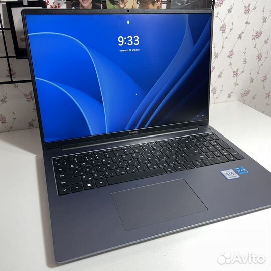 Ноутбук huawei matebook d16 новый