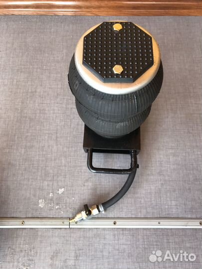 Домкрат воздушный до 2т