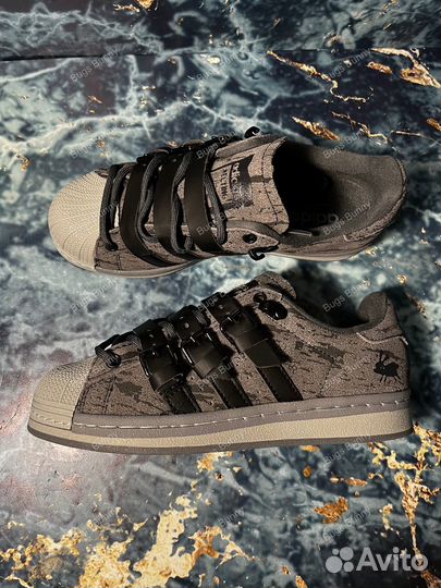 Adidas Superstar Rabbit Hole