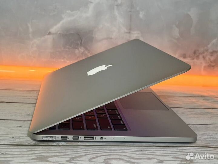 Apple MacBook Pro 13