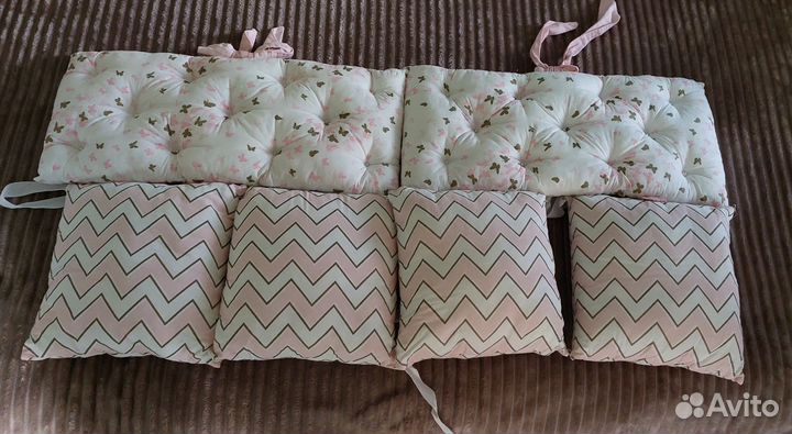 Бортики в детскую кроватку