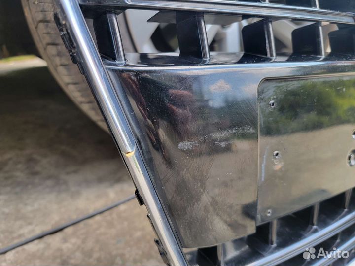 Решетка радиатор Audi TT 8J