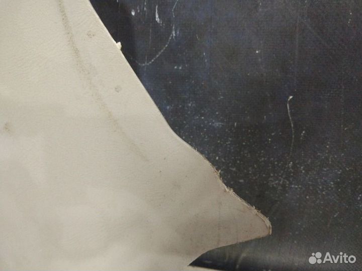 Обшивка салона левая Cadillac Escalade LQ9 2002