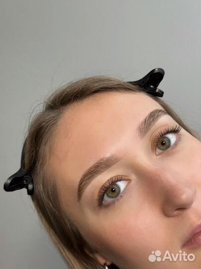 Мастер бровист