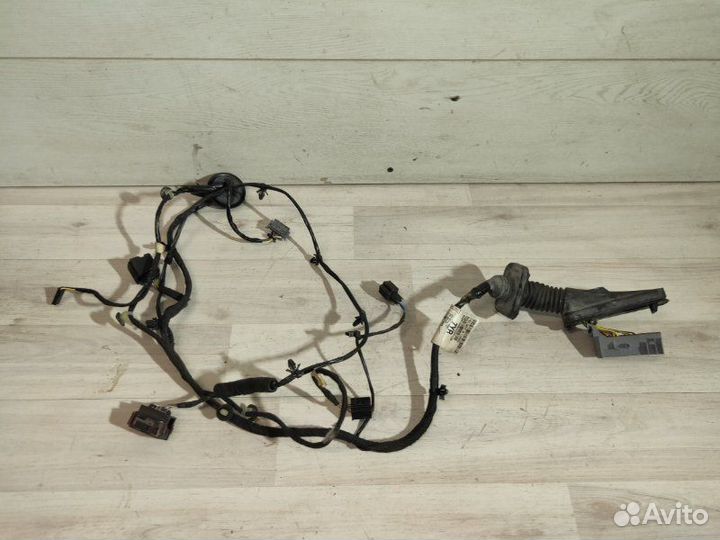 Проводка двери передняя левая Opel Astra J 2010