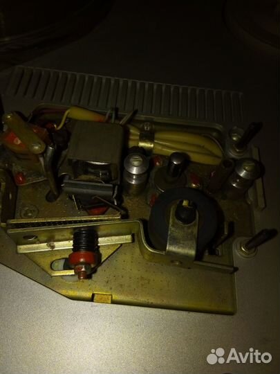 Катушечный магнитофон