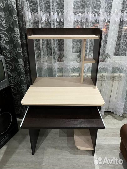 Компьютерный стол бу