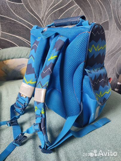Рюкзак школьный для мальчика ортопедический