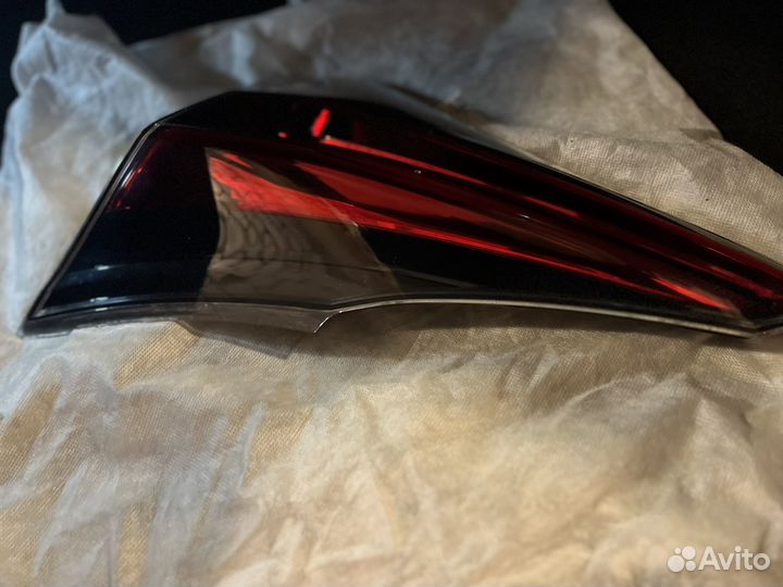 Фара toyota rav 4 правая задняя