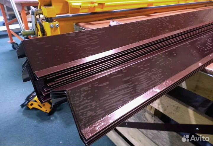 Планка фронтона на металлочерепицу в ваш размер Zc