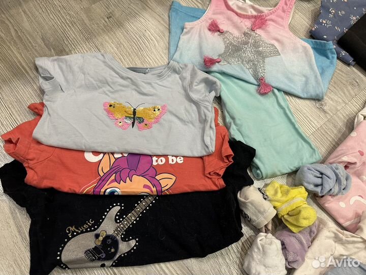 Одежда на девочку 98 104