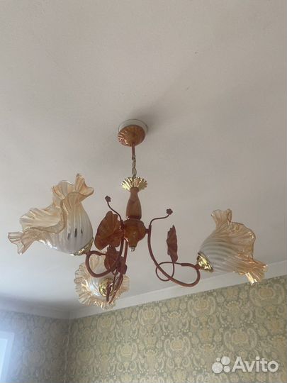 Люстра потолочная бу