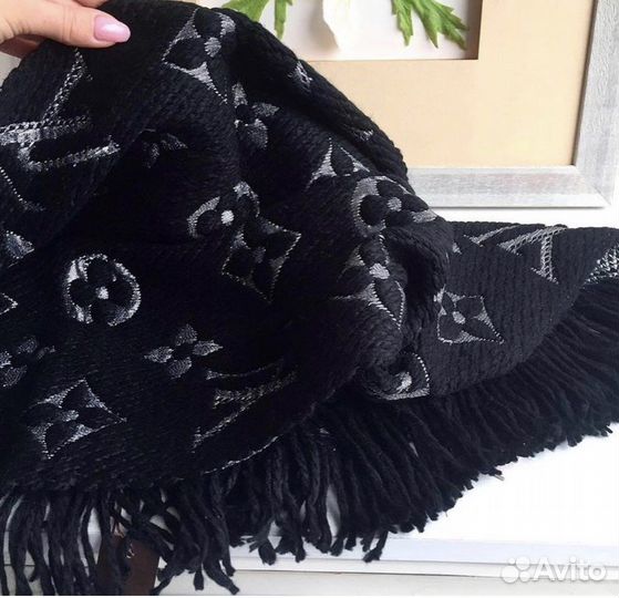 Louis Vuitton Logomania новый шарф с люрексом