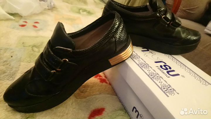 Школьная обувь