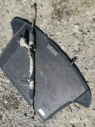 Рулевая рейка Nissan Note E11 HR15