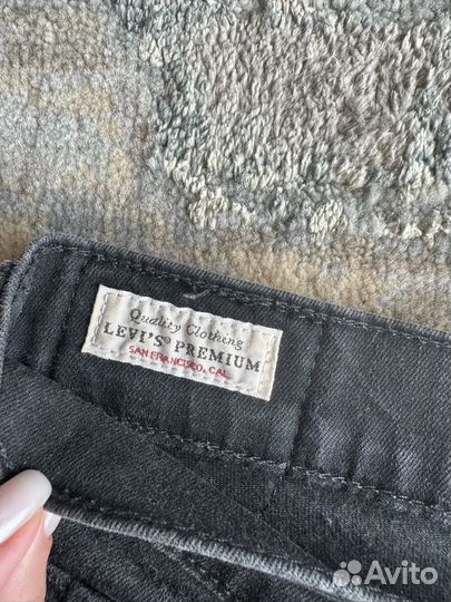 Джинсы женские levis