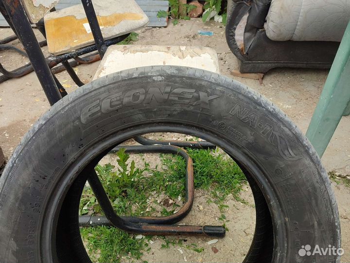Nankang NA-1 215/60 R16 99H