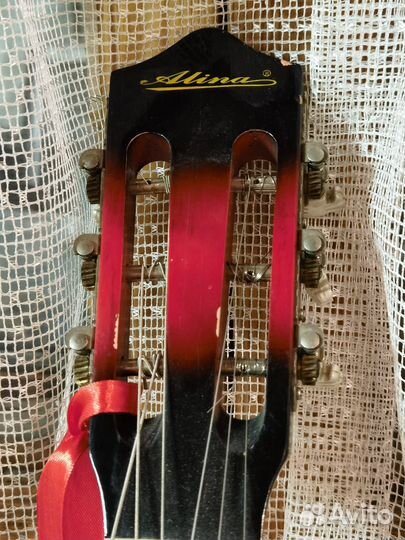 Гитара Alina