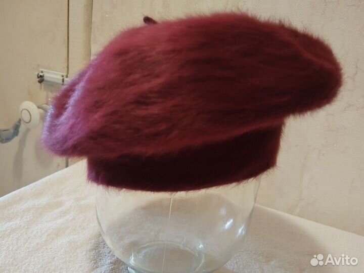 Берет новый женский зимний, под норку 52-54 р