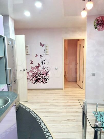 2-к. квартира, 62 м², 9/17 эт.