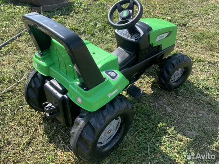 Трактор-велосипед детский