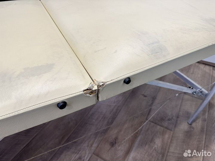 Массажный стол складной с вырезом кушетка