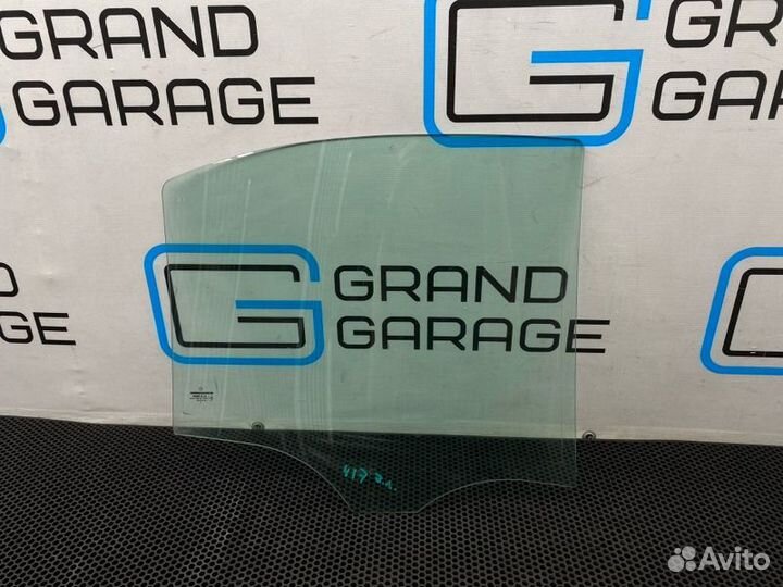 Стекла комплект задняя левая Mercedes-Benz C-Class