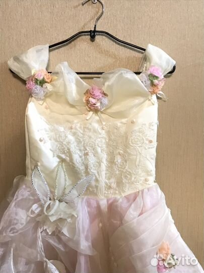 Платье нарядное