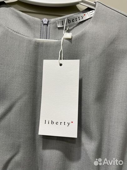 Платье женское офисное 44 liberty