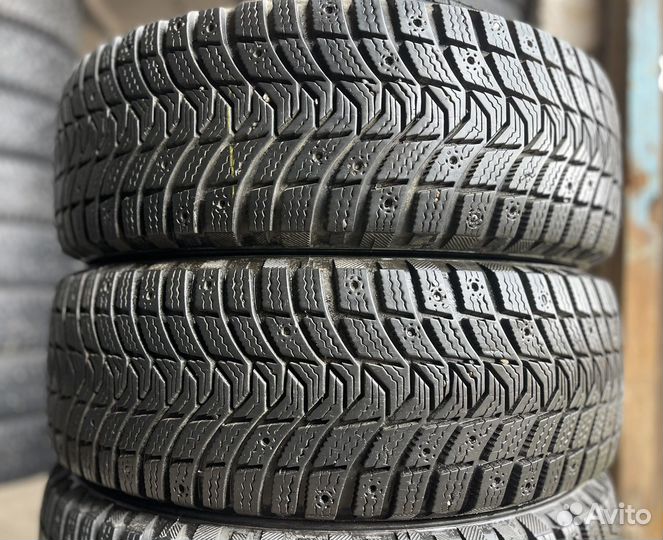 Michelin X-Ice North 3 205/65 R16