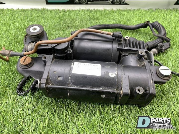 Компрессор пневмоподвески Volkswagen Touareg 7L