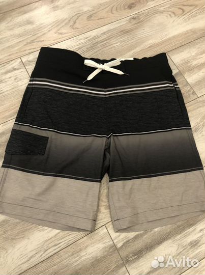 Шорты новые
