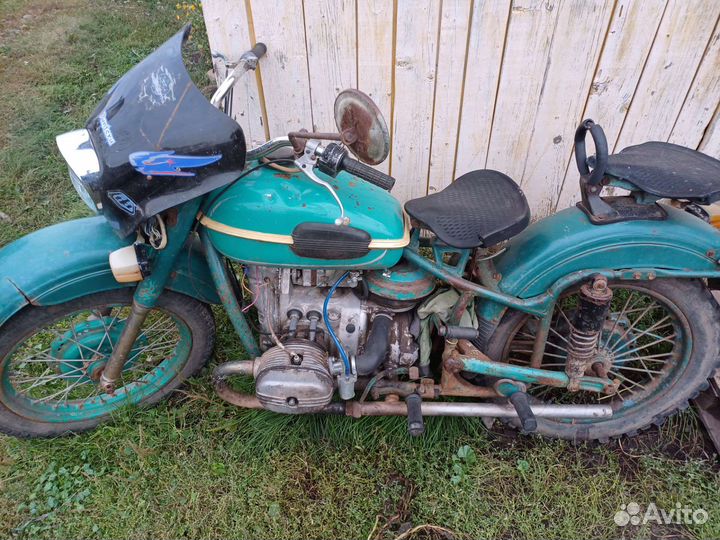 Урал с документами