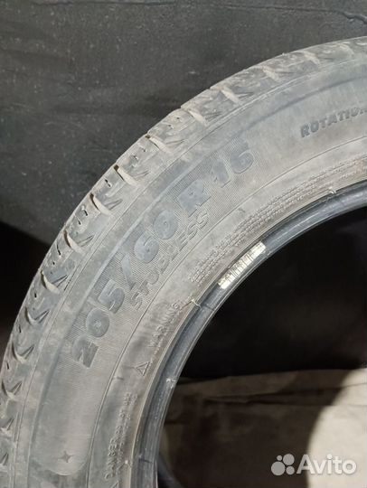 Michelin X-Ice 205/60 R16