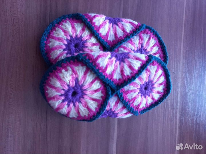 Тапочки и коврики вязаные крючком