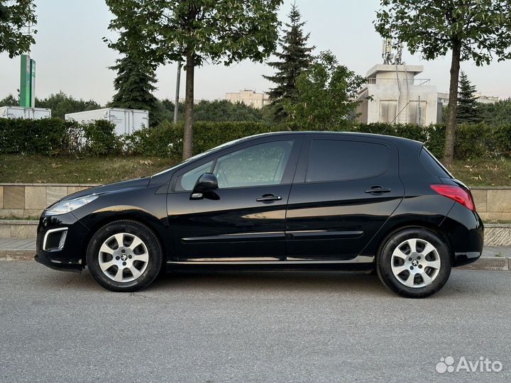 Peugeot 308 1.6 AT, 2012, 84 000 км