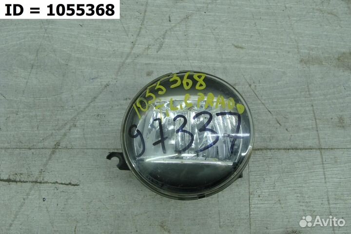 Птф передняя левая Toyota Land Cruiser